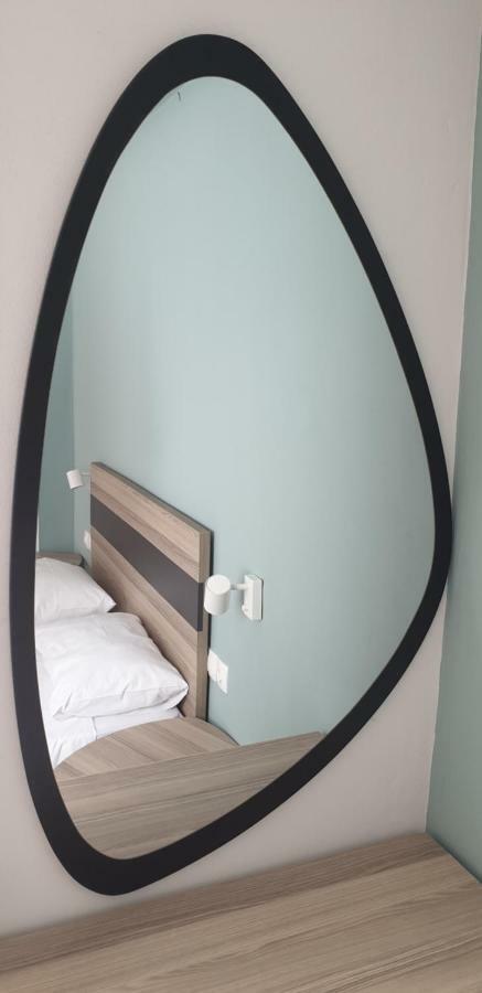 Ferienwohnung Chriselia Nea Roda Exterior foto